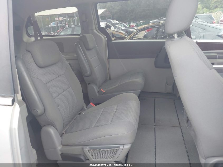 2010 Chrysler Town & Country Touring VIN: 2A4RR5D16AR141525 Lot: 43428672