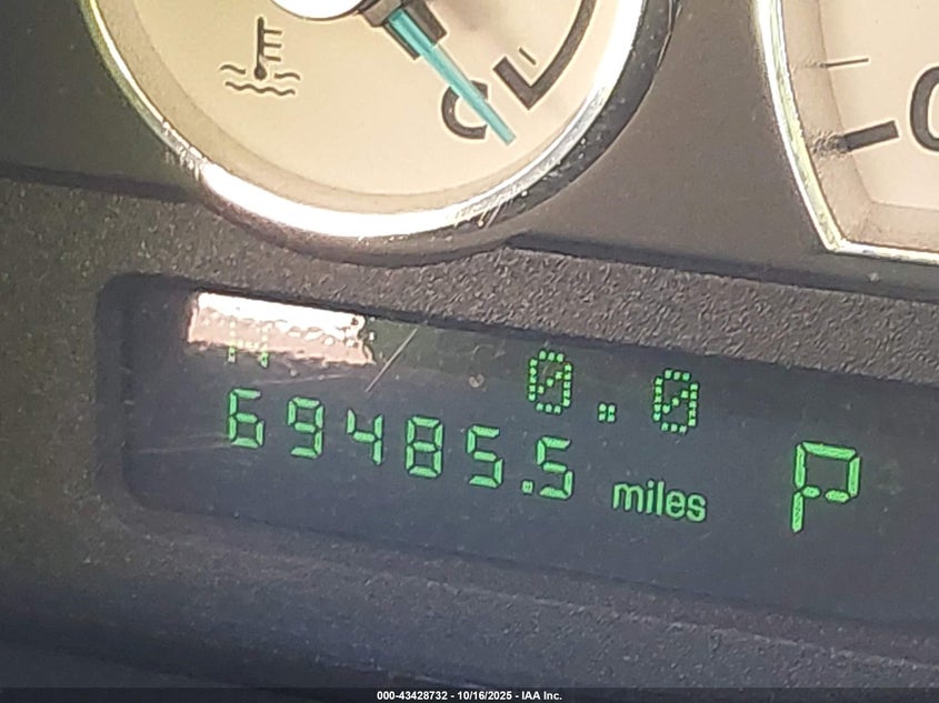 2004 Ford Thunderbird VIN: 1FAHP60A84Y106414 Lot: 43428732