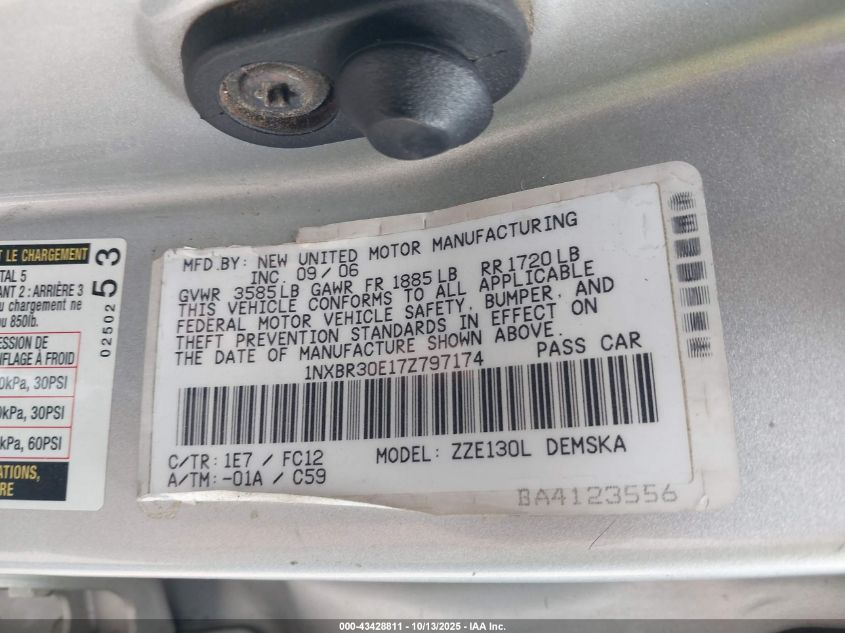 2007 Toyota Corolla S VIN: 1NXBR30E17Z797174 Lot: 43428811