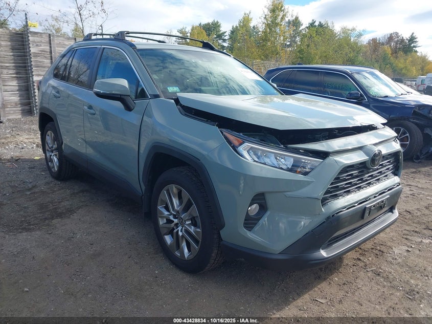TOYOTA RAV4 XLE PREMIUM
