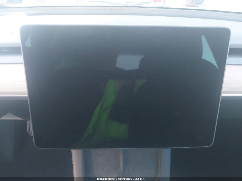 2022 Tesla Model 3 Long Range Dual Motor All-Wheel Drive VIN: 5YJ3E1EB4NF241681 Lot: 43428838