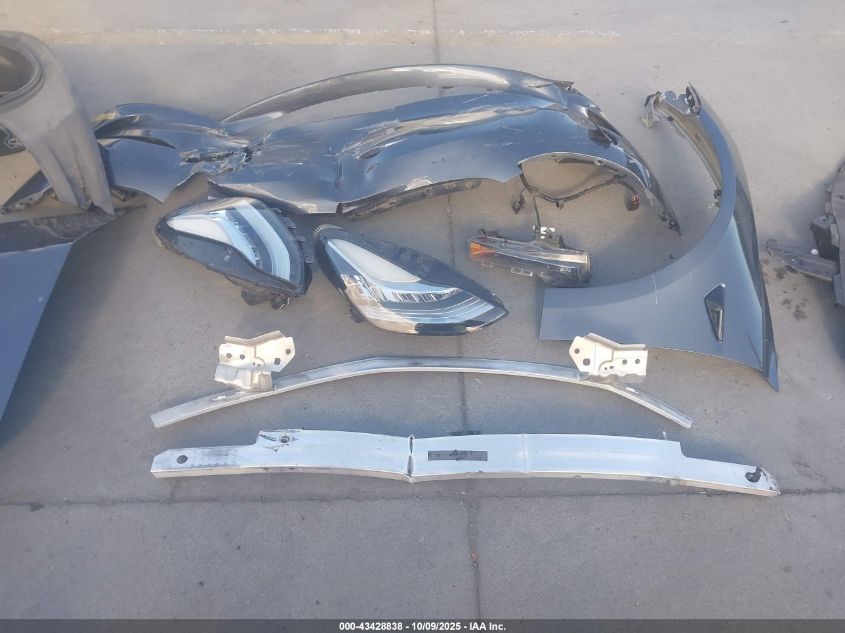 2022 Tesla Model 3 Long Range Dual Motor All-Wheel Drive VIN: 5YJ3E1EB4NF241681 Lot: 43428838