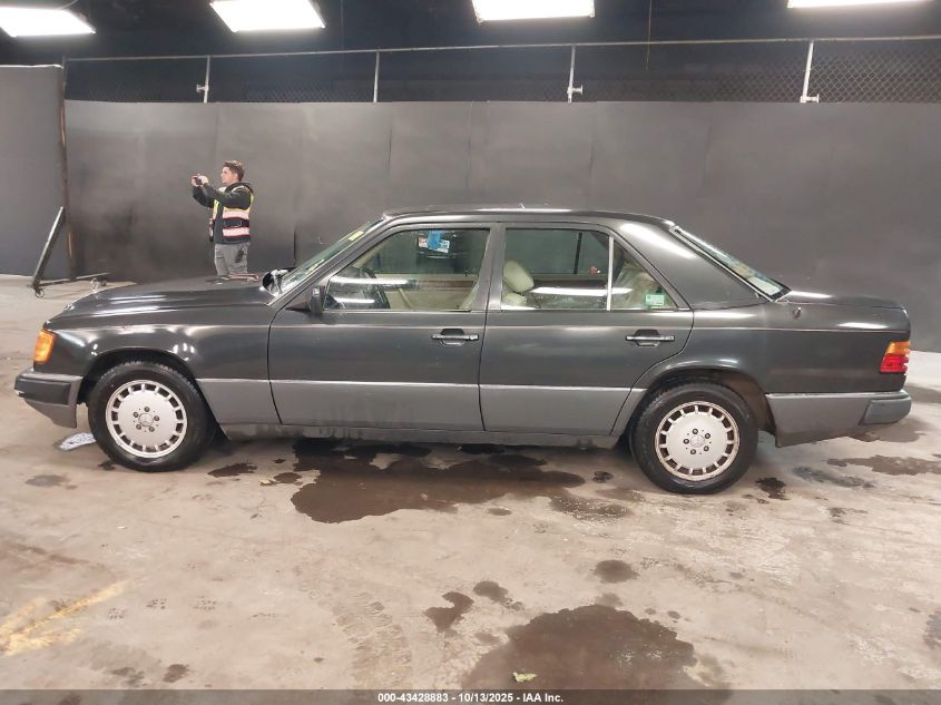 1990 Mercedes-Benz 300 E 2.6 VIN: WDBEA26DXLB217152 Lot: 43428883