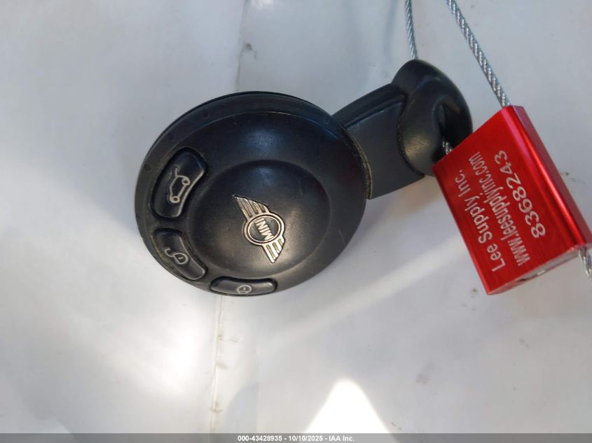 2009 Mini Cooper VIN: WMWMF33539TW78338 Lot: 43428935