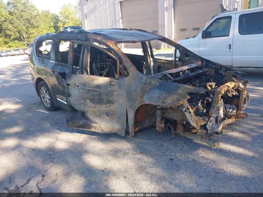 CHRYSLER PACIFICA TOURING L