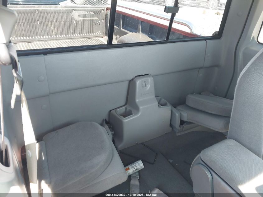 2000 Mazda B3000 Se/Tl VIN: 4F4YR16V3YTM18457 Lot: 43429032