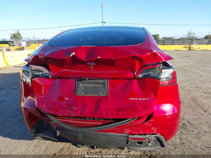 2024 Tesla Model Y Long Range Dual Motor All-Wheel Drive VIN: 7SAYGDEEXRF191471 Lot: 43429039