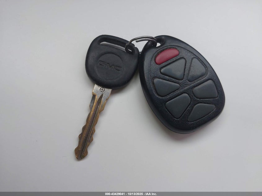 2008 GMC Yukon Denali VIN: 1GKFK63858J180949 Lot: 43429041