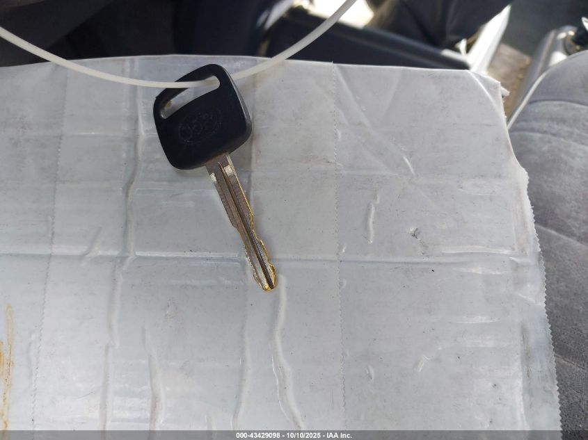 2000 Toyota Tacoma VIN: 4TAVL52N4YZ573716 Lot: 43429098