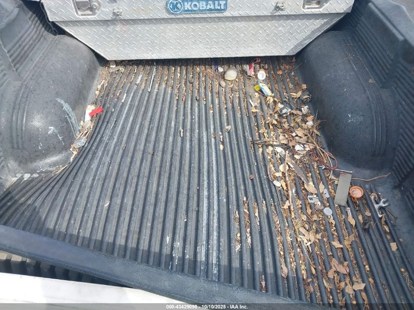 2000 Toyota Tacoma VIN: 4TAVL52N4YZ573716 Lot: 43429098