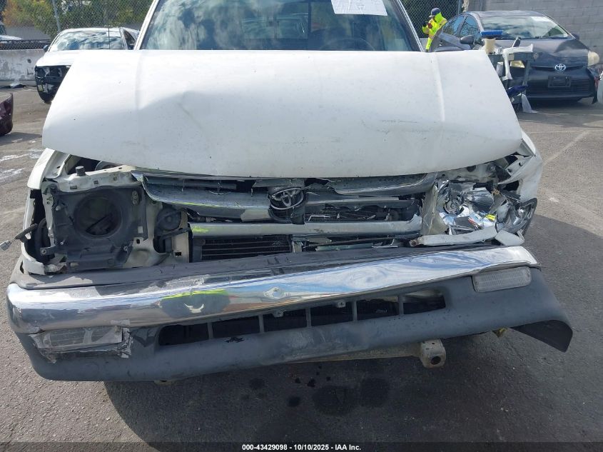 2000 Toyota Tacoma VIN: 4TAVL52N4YZ573716 Lot: 43429098