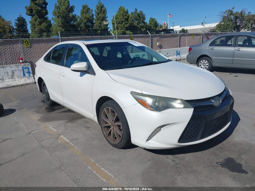 4T1BF1FK6FU900890 2015 Toyota Camry Xse auction photo 1