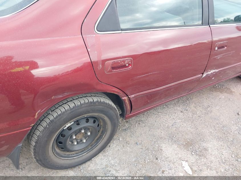 1999 Toyota Camry Le VIN: JT2BG22K9X0322475 Lot: 43429283