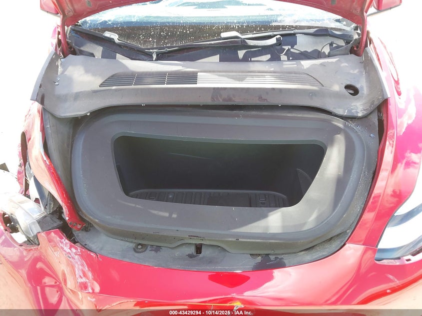 2020 Tesla Model Y Long Range Dual Motor All-Wheel Drive VIN: 5YJYGDEE7LF047445 Lot: 43429294