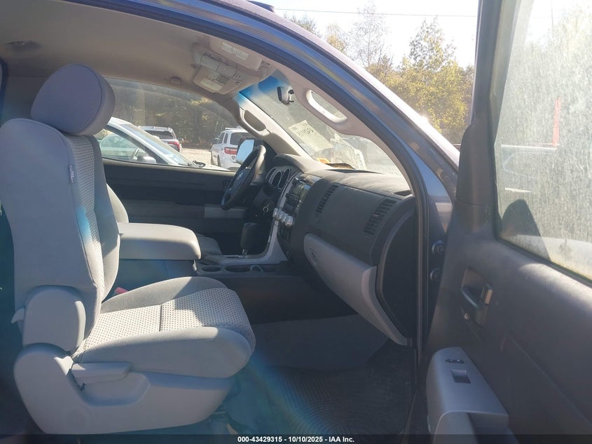 5TFKV521X8X002824 2008 TOYOTA TUNDRA photo no. 5