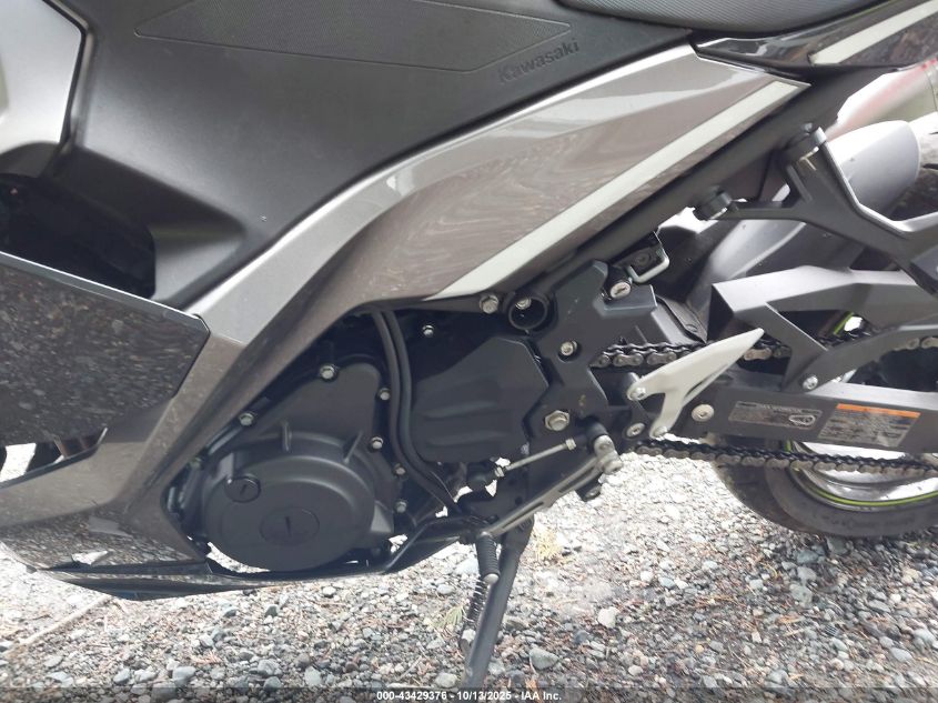 2021 Kawasaki Ex400 VIN: JKAEXKG17MDAD3189 Lot: 43429376