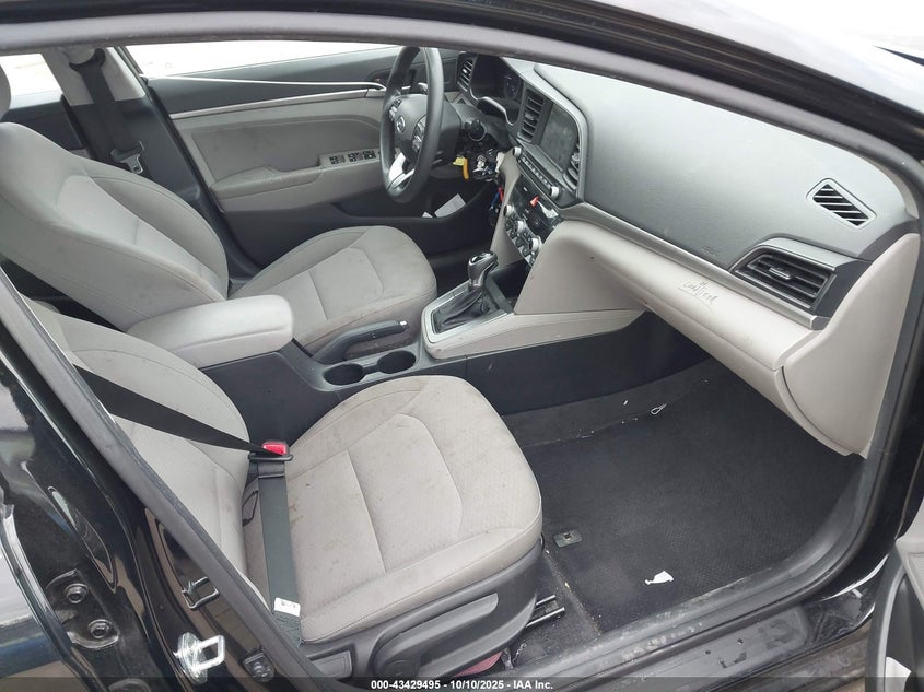 KMHD84LF3LU107120 2020 HYUNDAI ELANTRA photo no. 5