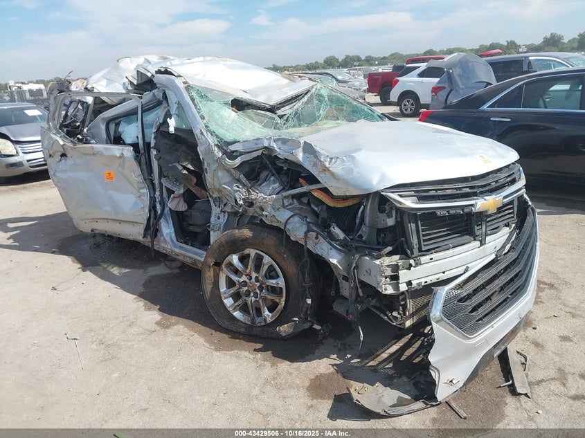 CHEVROLET TRAVERSE LS