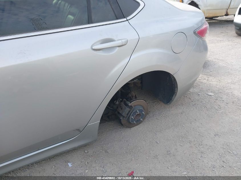 2011 Mazda Mazda6 I Touring VIN: 1YVHZ8CH2B5M06287 Lot: 43429602