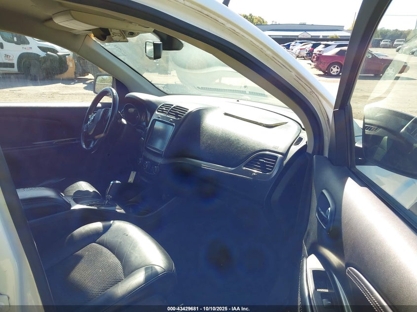 2019 Dodge Journey 3.6 Crossroad White Lot 111043429681 Vin 3C4PDCGG9KT857883