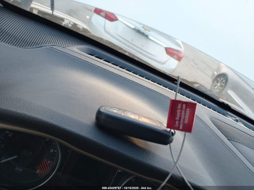 2014 Jeep Cherokee Latitude VIN: 1C4PJMCS2EW180778 Lot: 43429757