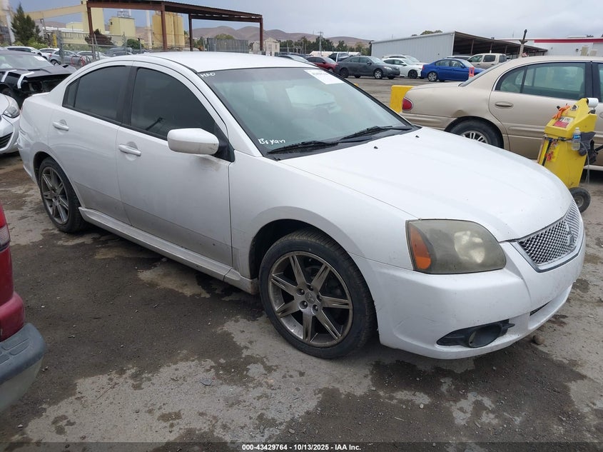 MITSUBISHI GALANT ES/SE