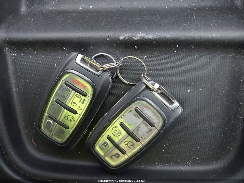 2019 Chrysler Pacifica Touring Plus VIN: 2C4RC1FG2KR638803 Lot: 43429773