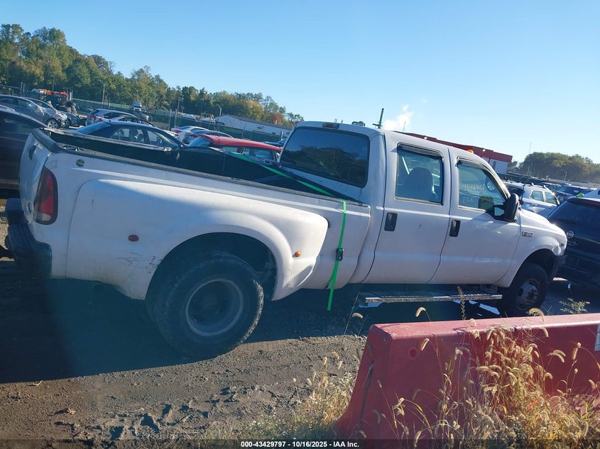 1FTWW33S22EC86009 2002 FORD F350 photo no. 15