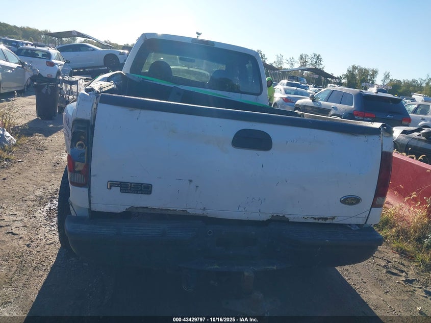 1FTWW33S22EC86009 2002 FORD F350 photo no. 17