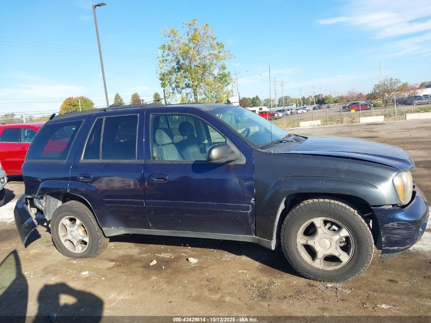 2008 Chevrolet Trailblazer Lt VIN: 1GNDT13S082112817 Lot: 43429814