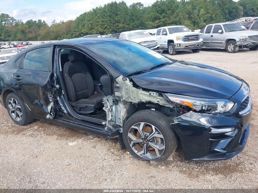 2019 Kia Forte Lxs VIN: 3KPF24AD4KE092740 Lot: 43429854