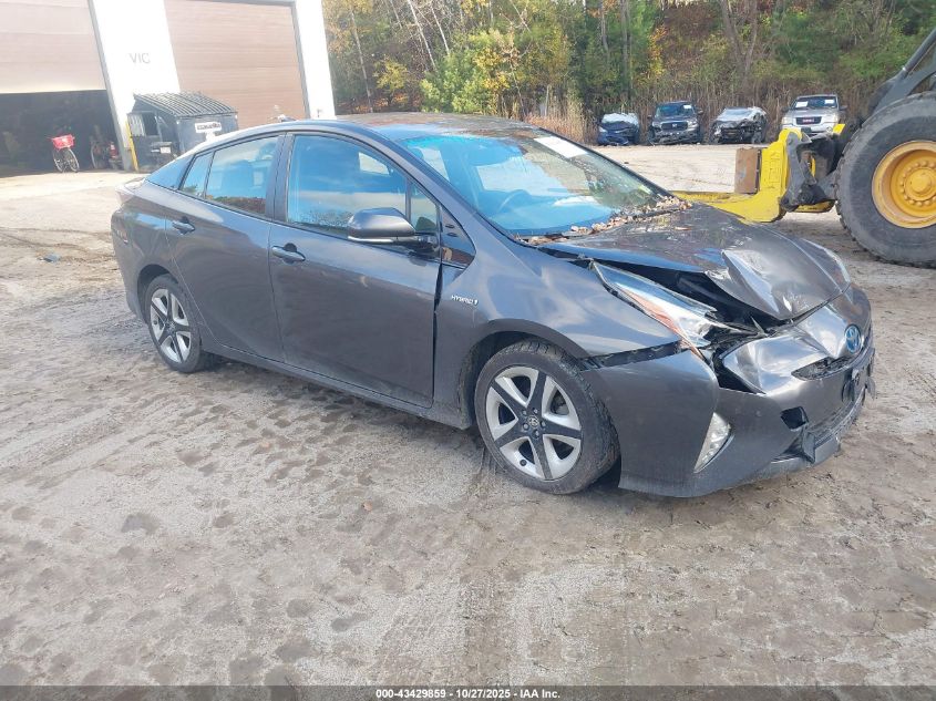 TOYOTA PRIUS FOUR TOURING