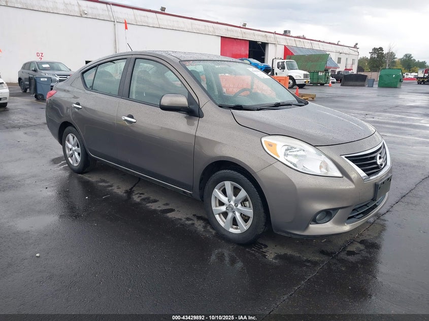 NISSAN VERSA 1.6 SL