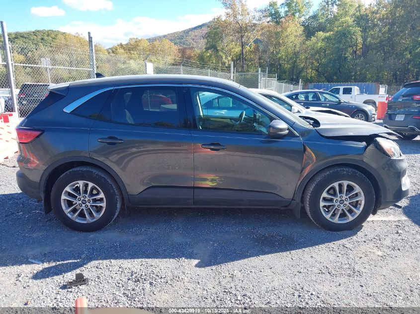 2020 Ford Escape Se VIN: 1FMCU9G61LUA96813 Lot: 43429919