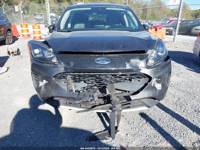 2020 Ford Escape Se VIN: 1FMCU9G61LUA96813 Lot: 43429919