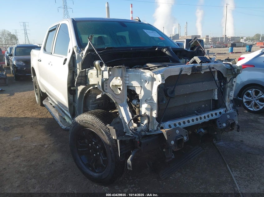 CHEVROLET SILVERADO 1500 4WD SHORT BED LT TRAIL BOSS