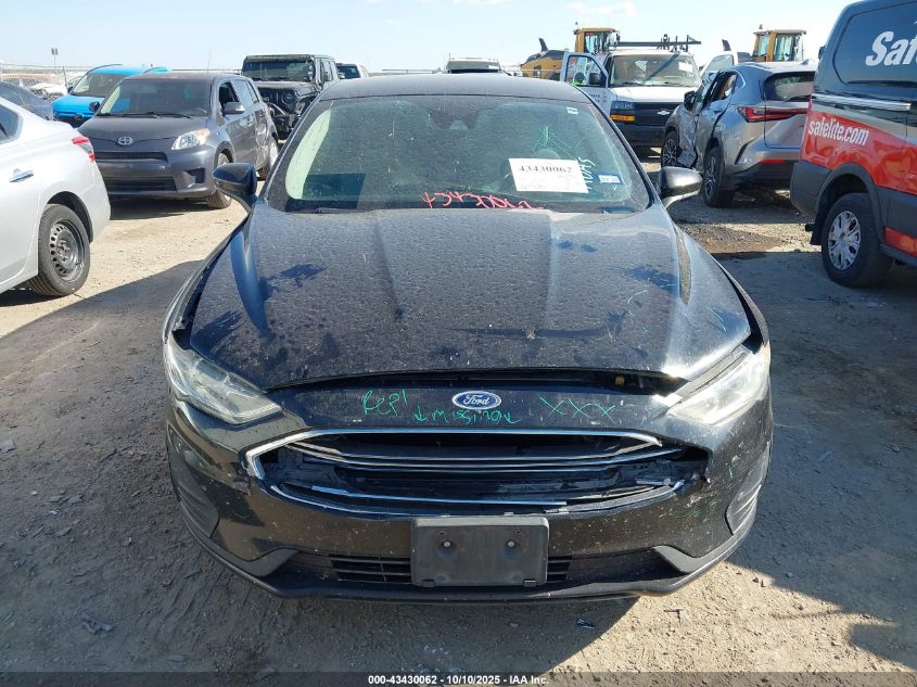 2019 Ford Fusion S VIN: 3FA6P0G71KR114008 Lot: 43430062