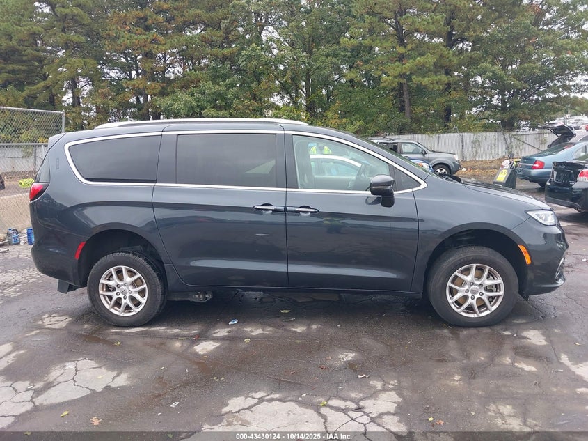 2021 Chrysler Pacifica Touring L VIN: 2C4RC1BG9MR532390 Lot: 43430124