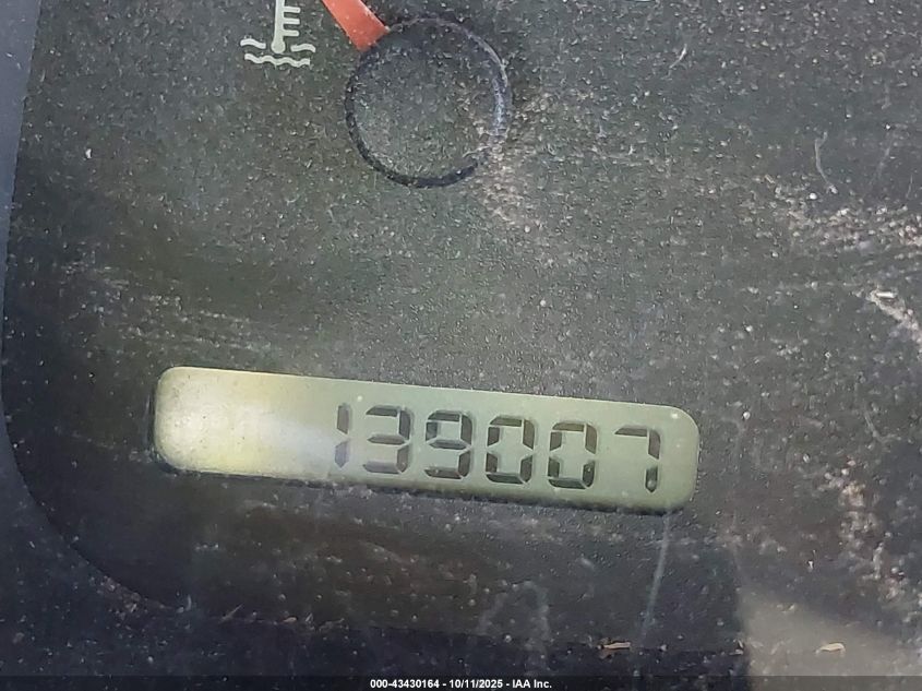 1998 Dodge Ram 2500 St VIN: 3B7KF26W5WM284164 Lot: 43430164