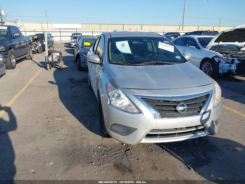 NISSAN VERSA 1.6 SV