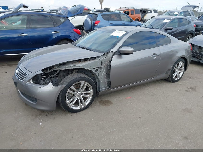 JNKCV64E29M606931 2009 INFINITI G photo no. 2