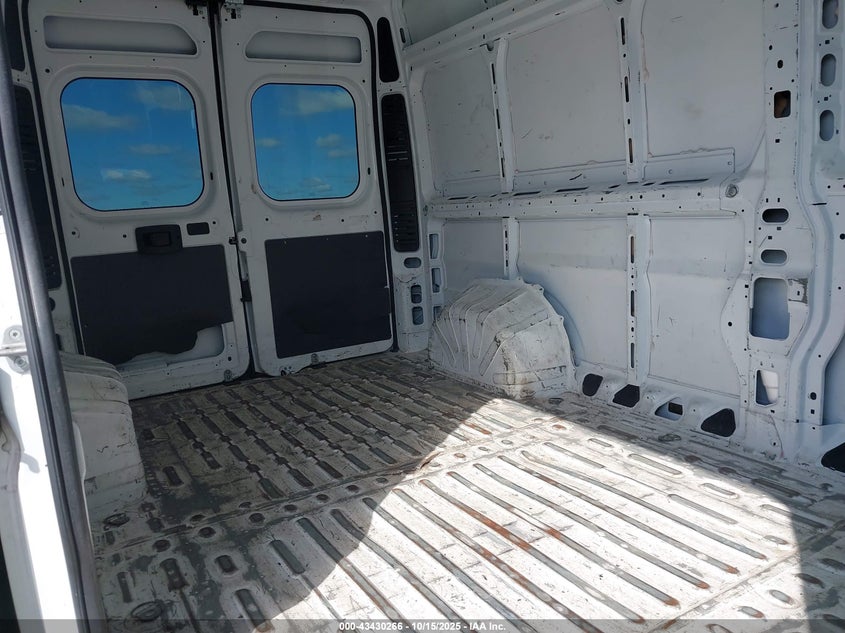 2021 Ram Promaster 2500 High Roof 159 Wb VIN: 3C6LRVDG5ME530282 Lot: 43430266