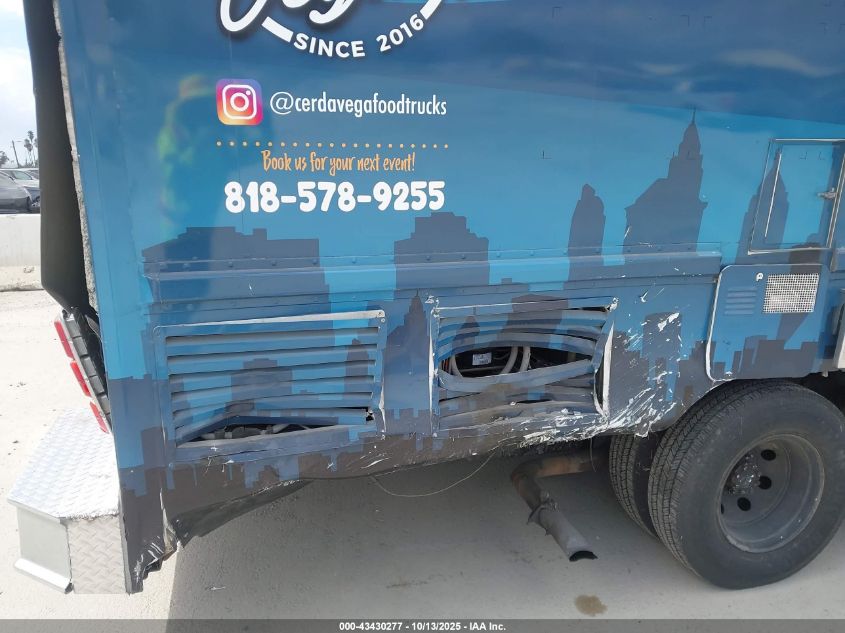 2000 Ford E-350 Stripped Commercial/Standard VIN: 1FCJE39L9YHA58657 Lot: 43430277