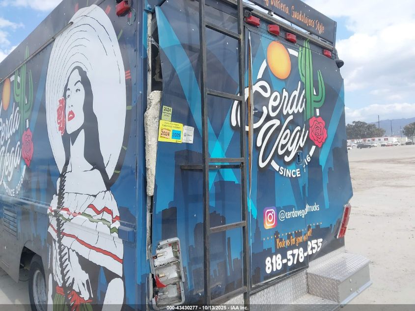 2000 Ford E-350 Stripped Commercial/Standard VIN: 1FCJE39L9YHA58657 Lot: 43430277