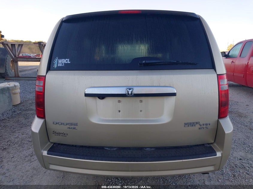 2010 Dodge Grand Caravan Crew VIN: 2D4RN6DX4AR477799 Lot: 43430280