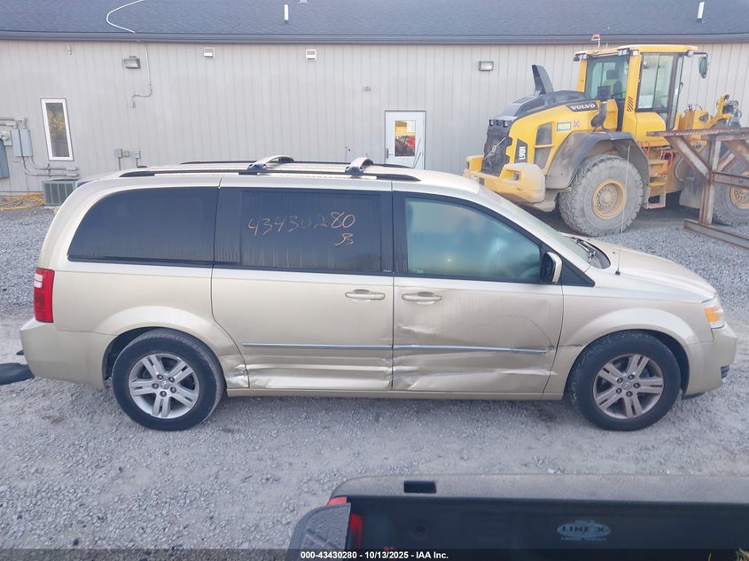 2010 Dodge Grand Caravan Crew VIN: 2D4RN6DX4AR477799 Lot: 43430280