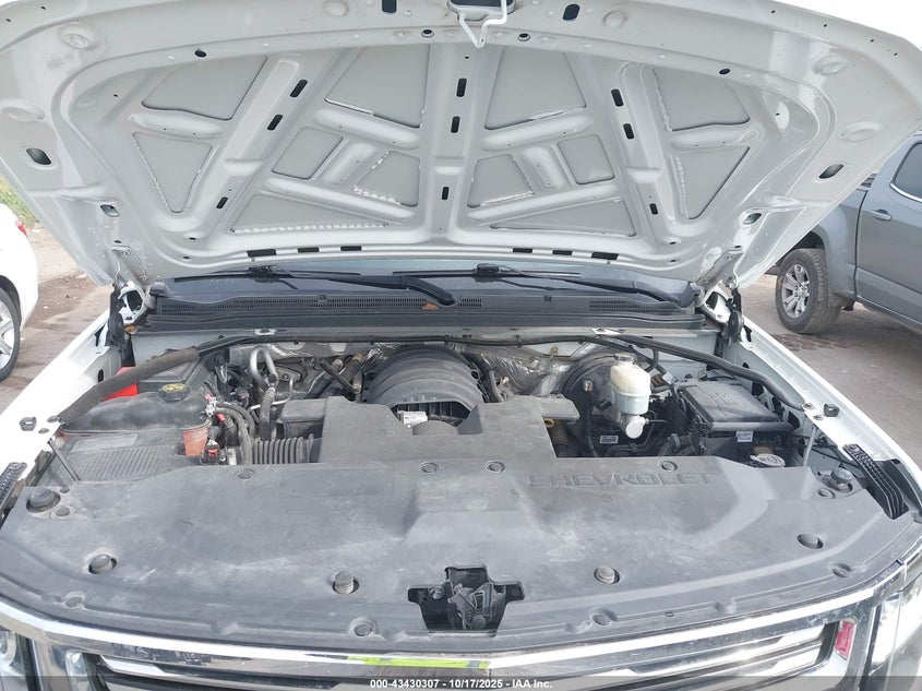 2016 CHEVROLET TAHOE LT 1GNSCBKC5GR174775