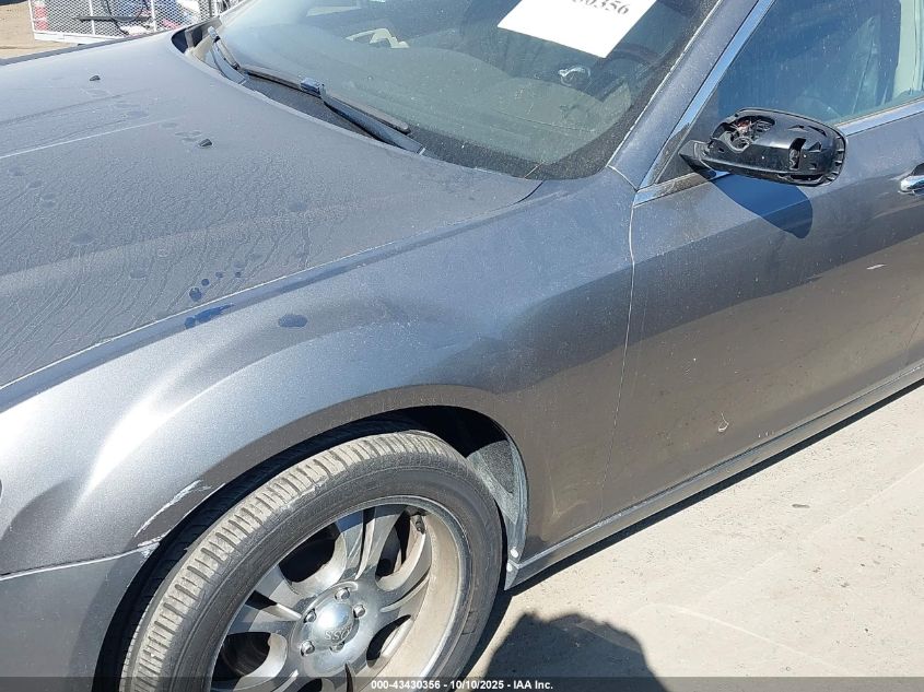 2011 Chrysler 300C VIN: 2C3CA6CTXBH599205 Lot: 43430356