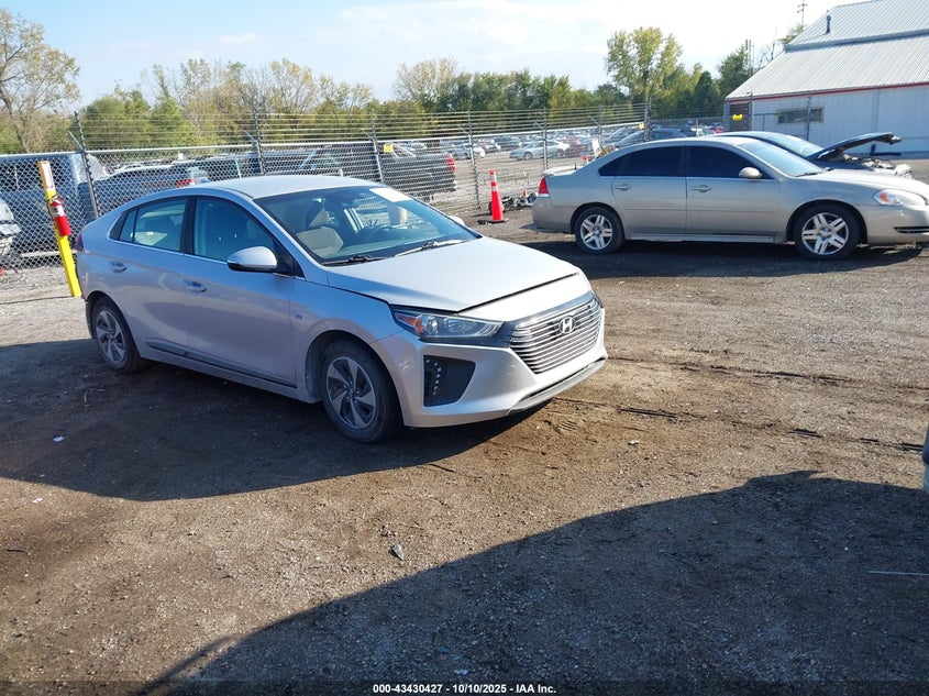 HYUNDAI IONIQ SEL