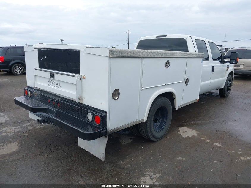 1FDWW36R18EA31915 2008 FORD F350 photo no. 4